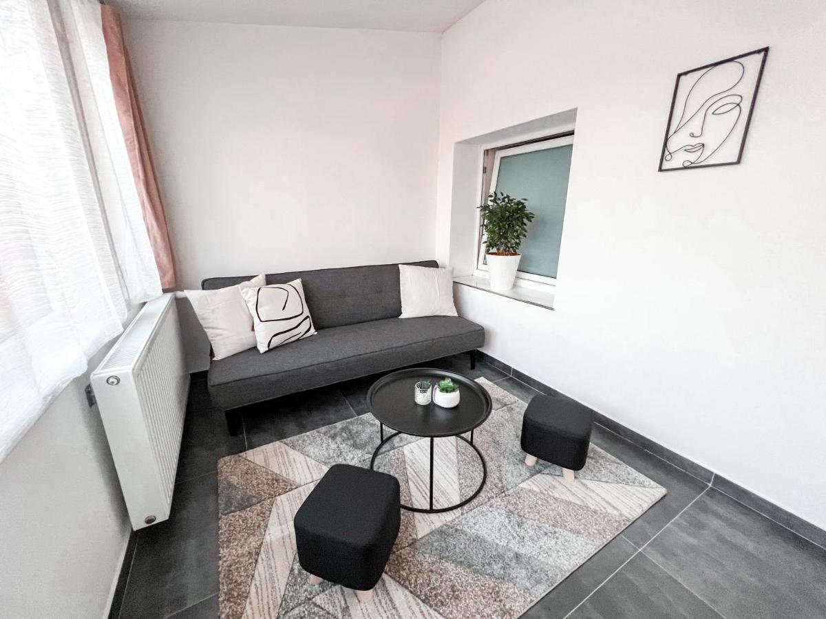 Williams Apartments Πράγα Εξωτερικό φωτογραφία
