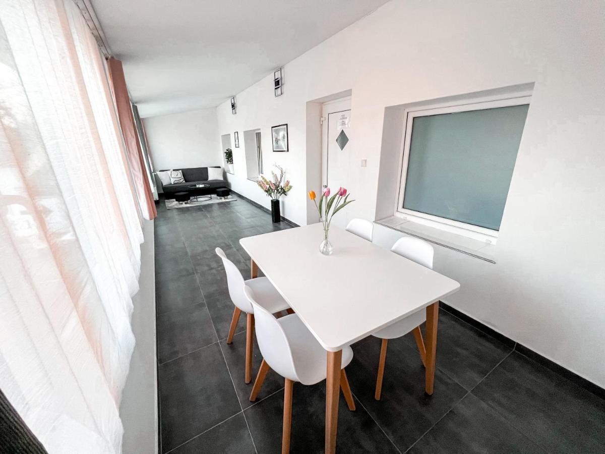 Williams Apartments Πράγα Εξωτερικό φωτογραφία